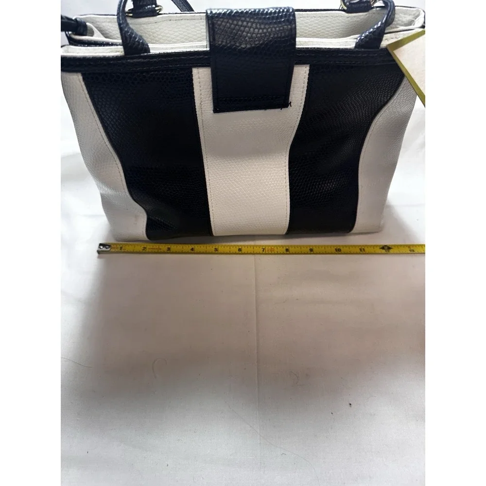 Gitano‎ Purse Handbag Tote Black White Original Tags Prime Condition 9x12
